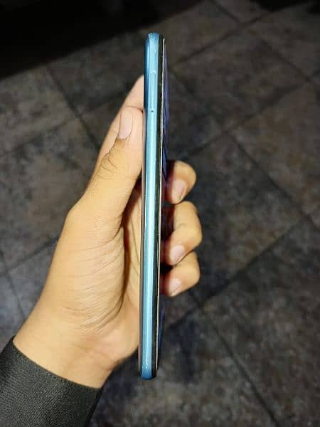 Realme C17 6/128 with box charger no open no repair 4