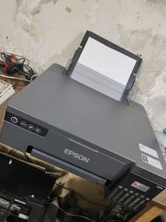 Epson L8050. . . . 9200 Janine used. . . . condition 10/10