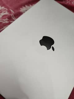 MacBook pro M1 14" 16/512 2021