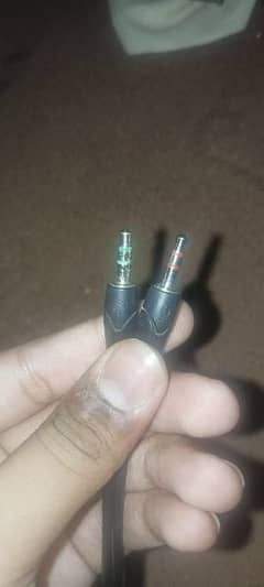 headphones with 3.5mm two leads one for microphone and one for speaker