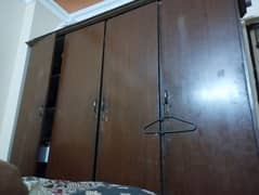 4 door wooden wardrobe
