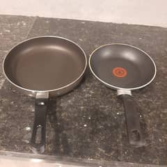 Two frying pan Non-stick - Impoted