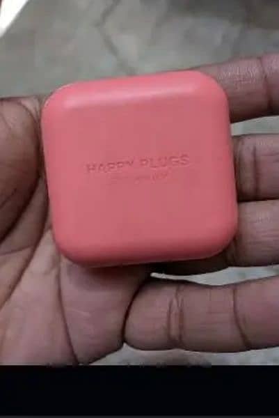 happy plugs air 1 go 1