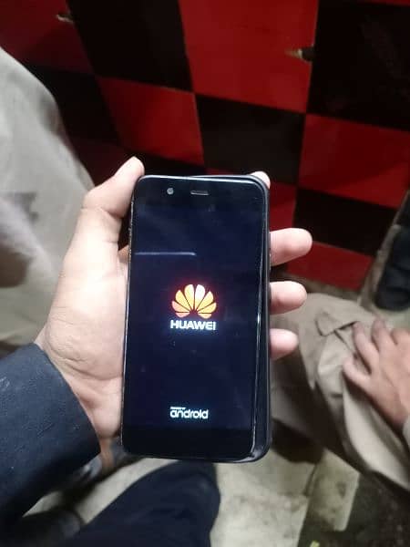 Huawei nova 2 3
