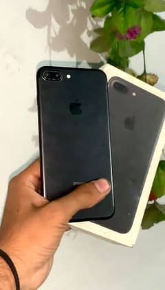 iphone 7plus 128 GB pta approved with box