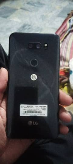 LG V30 Full New Condition 10by10 For PubG Beast  22000 price
