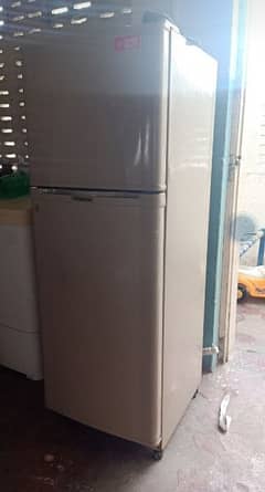 Refrigerator Dowlance 9144