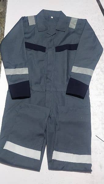 Labourer/Staff Uniforms, T-Shirt with Logo, Tracksuit etc 11