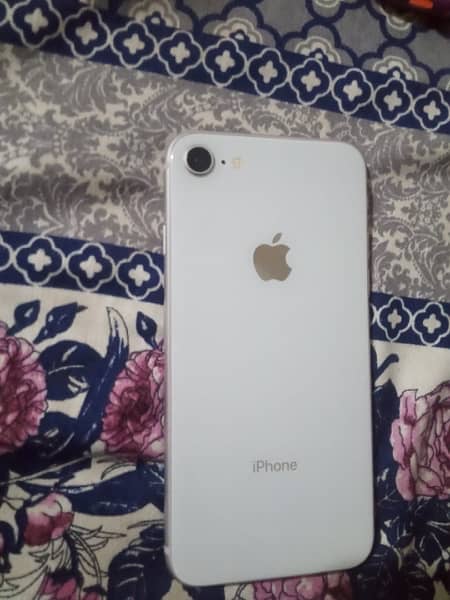 IPhone 8 jv urgent sale 7