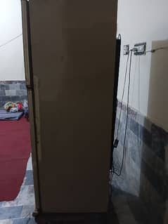 down lance fridge used for sale 20000 only