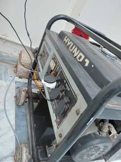 Hyundai 6.5 kva without battery with gas kit