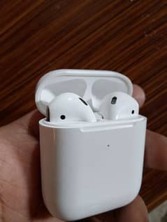 Airpods 2 In Lush Condition