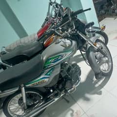 there is Honda dream 70, 2023 silver
