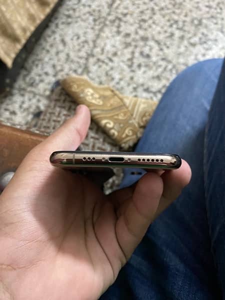 iphone xs 256gb non pta factory all ganain no any fult 5
