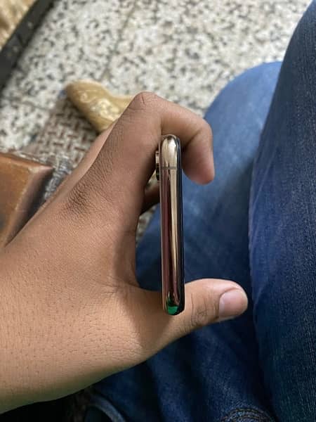 iphone xs 256gb non pta factory all ganain no any fult 6