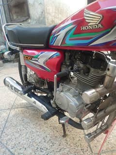 I'm selling my Honda 125 2020 Model in Good condition