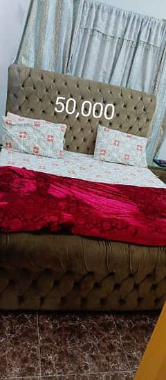 cushion bed, side table, dressing table