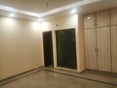 10 MARLA FACING PARK SLIGHTLY USED UPPER PORTION IS AVAILABLE FOR RENT ON TOP LOCATION OF VALENCIA TOWN LAHORE