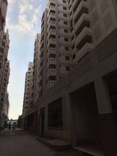 2 bed DD Flat for Sale. Lakhani Towers, main Ahsanabad, Maymar Avenue.