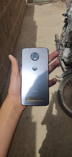 Moto z4 4 128 fresh pta approved kit available price are  negotiable 0