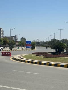 5 MARLA MOST BEAUTIFUL PRIME LOCATION RESIDENTIAL FACING PARK PLOT FOR SALE IN NEW LAHORE CITY PHASE 3