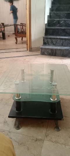 glass table 0