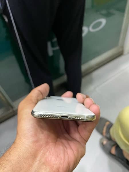 iPhone xs 256 factory 4