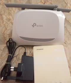 Router ,onio with router cableall ok and good condition. for sell