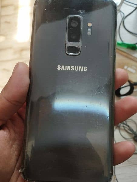 Samsung S9 Plus Space Gray 7