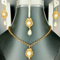 necklace set with Bindiya