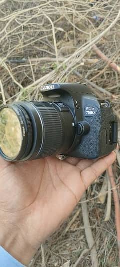 Canon 700D with 18_55mm lenz