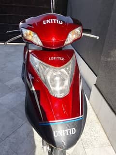 United 100cc scooty