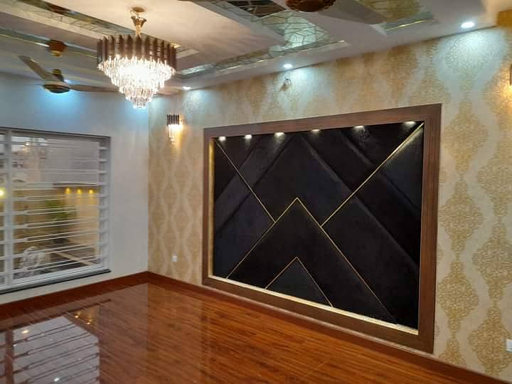 10 marla Brand new house for rent in Talha Block Bahria Town Lahore 10