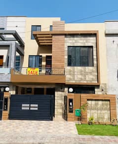 5 Marla House for Sale in AA Block Bahria Town Lahore 0