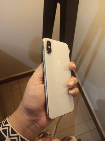 iphone x (pta approved ) 5