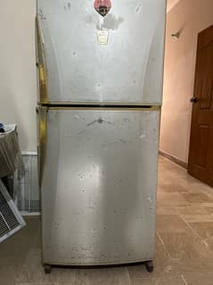 Urgent selling out my refrigerator
