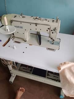sewing machine Horse 9300