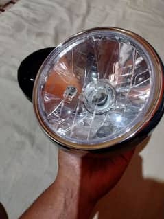 Headlight aur bike parts used cheze