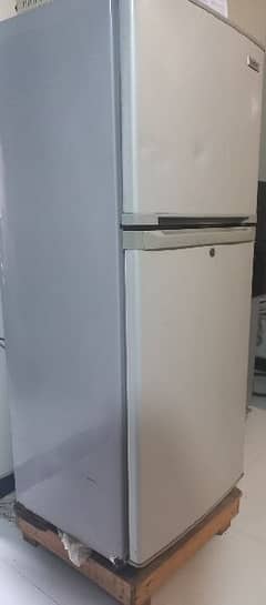 Old But Gold ”Sturdy Refrigerator for Sale at Low Price"