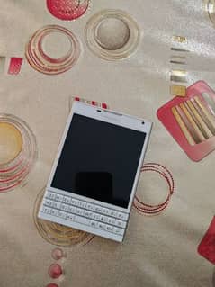 Blackberry passport white edition