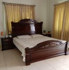 Bedset /Bedroom set/ Furniture with chinioti Jhoola for sale Karachi
