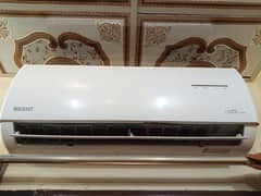 1 ton orient Ac in mint condition