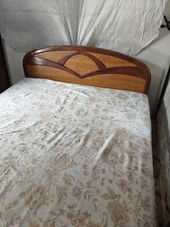 Queen size pure wooden bed