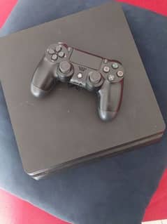 PS4 with controller(1) and fifa 20
