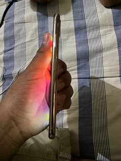 iphone xsmax for sale golden colour condition 10/10