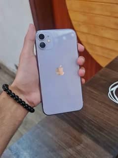 iPhone 11jv all Ohk 64gb condition 10by10