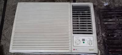 LG gold 1.5 ton windo ac. . . . . . . . . 03026643347