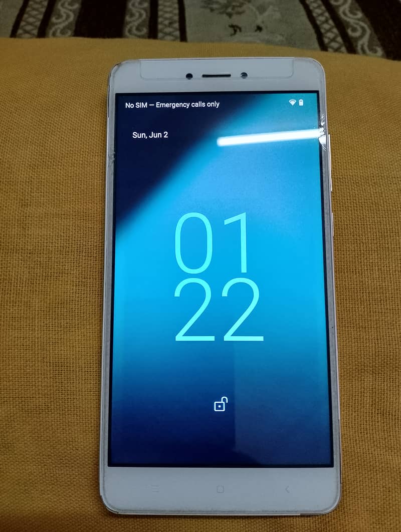 Champagne Gold Redmi Note 4 (Perfect Condition) 1