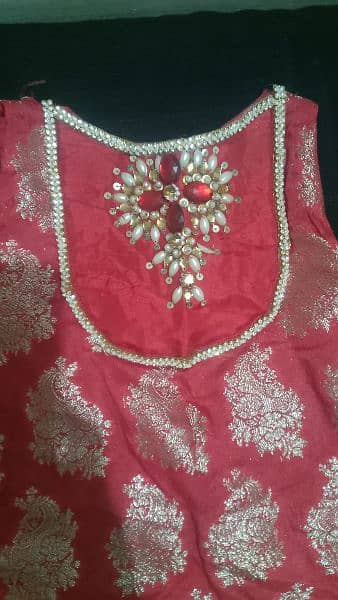 baby girls frocks at very reasonable price in very good  condition. 2