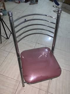 20 folding chairs are available for sale